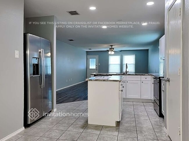 Foto del edificio - 1533 Warrington Way