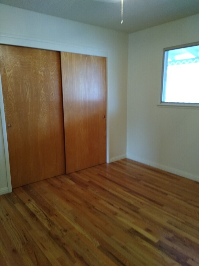 Foto del edificio - 117 Catherine Ln