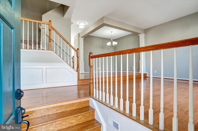 Foto del edificio - 43787 Virginia Manor Terrace