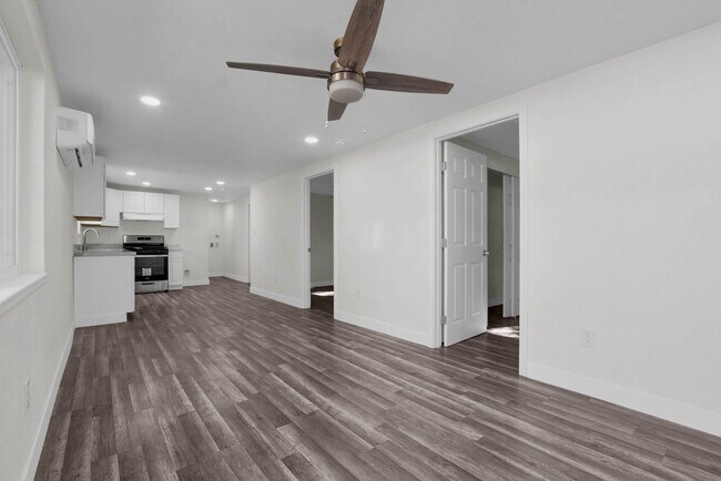 Foto del edificio - NEW BRENTWOOD CONSTRUCTION ADU! HIGHLY UPG...