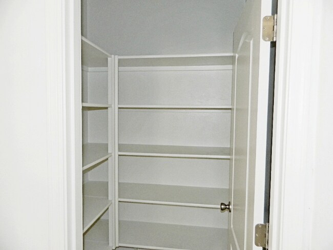 Foto del edificio - 15408 W Edgemont Ave