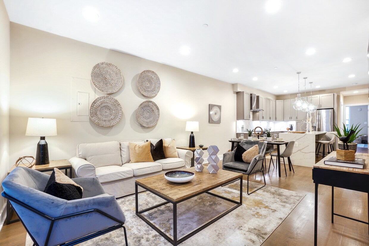 Foto principal - 1848 D St NE