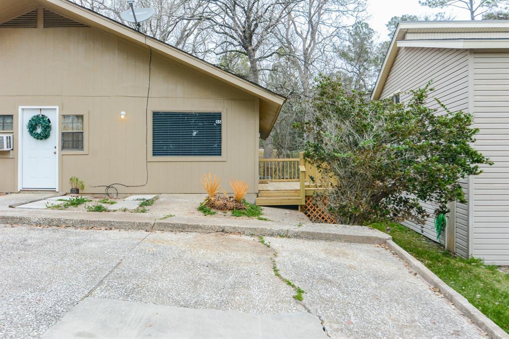 Primary Photo - 51 Harbour Row Dr