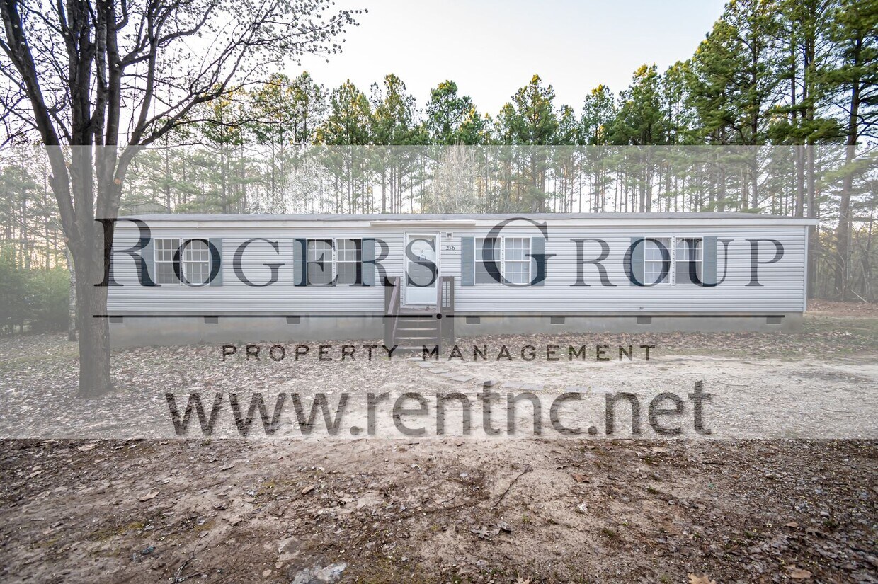 Foto principal - Homes for Rent in Henderson NC - 265 Cherr...