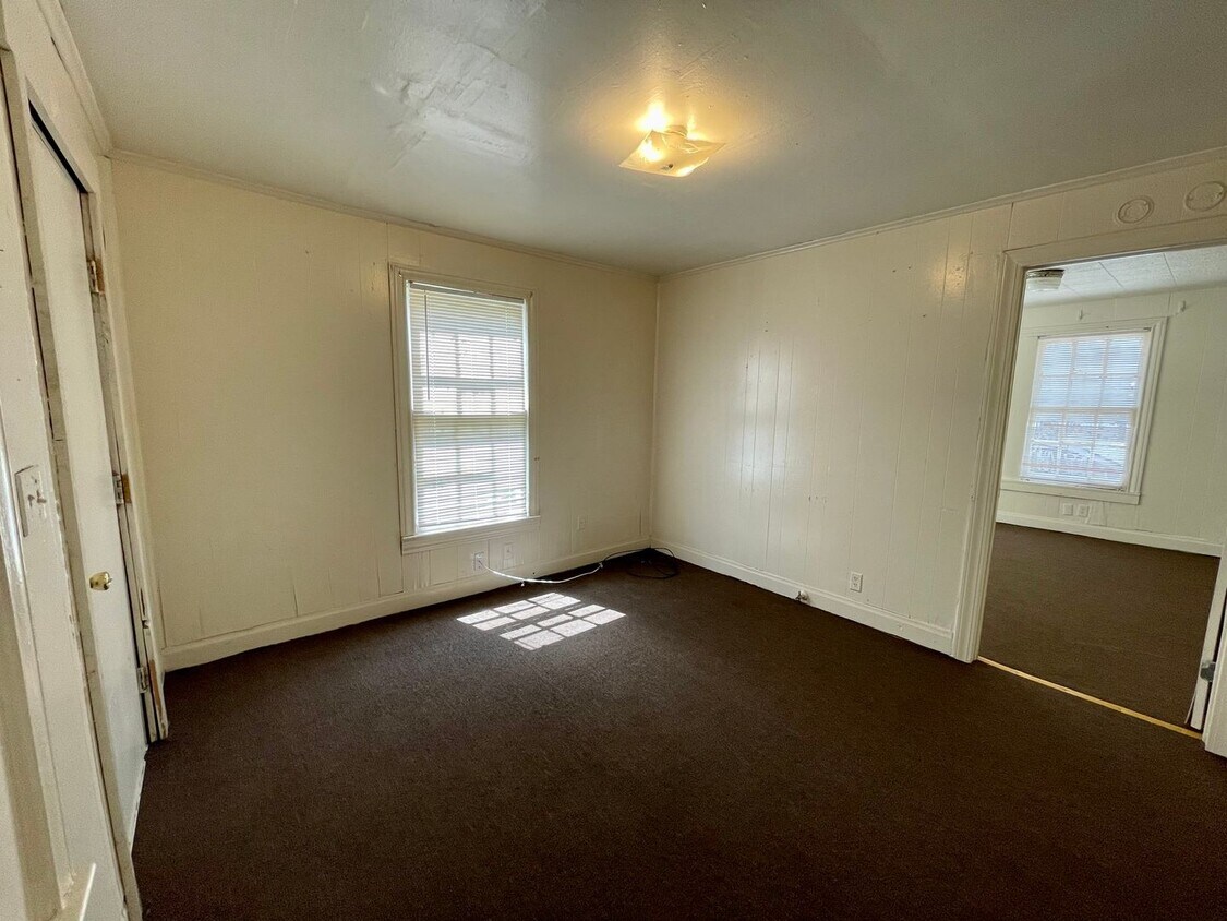Foto principal - 4143-4143 Ector Ave