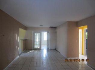 Foto principal - 3770 NE 16th Ave