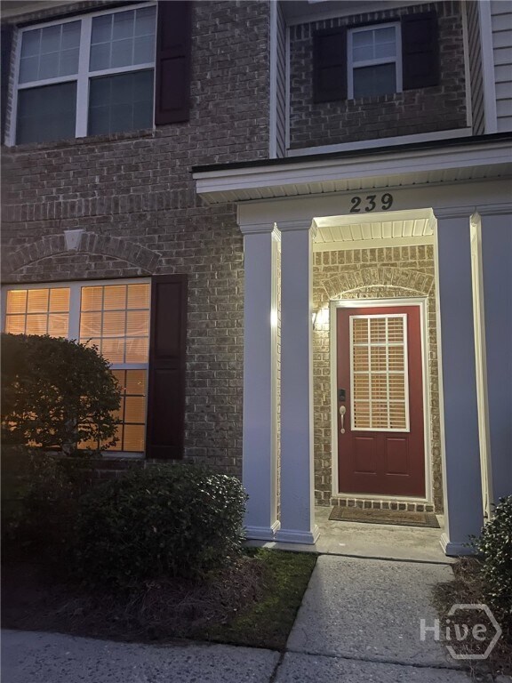 Foto principal - 239 Durham Park Way