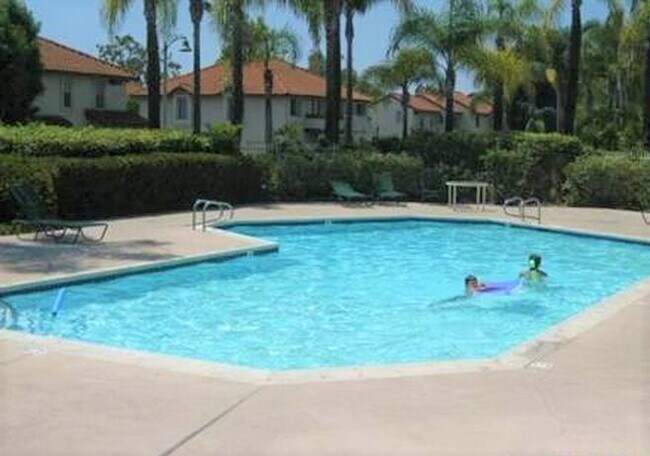 Association Pool nearby - 26181 Sanz