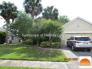 Building Photo - 1759 Golfview Dr
