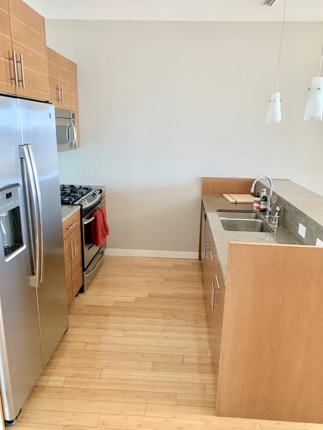 Kitchen - 33 N Water St