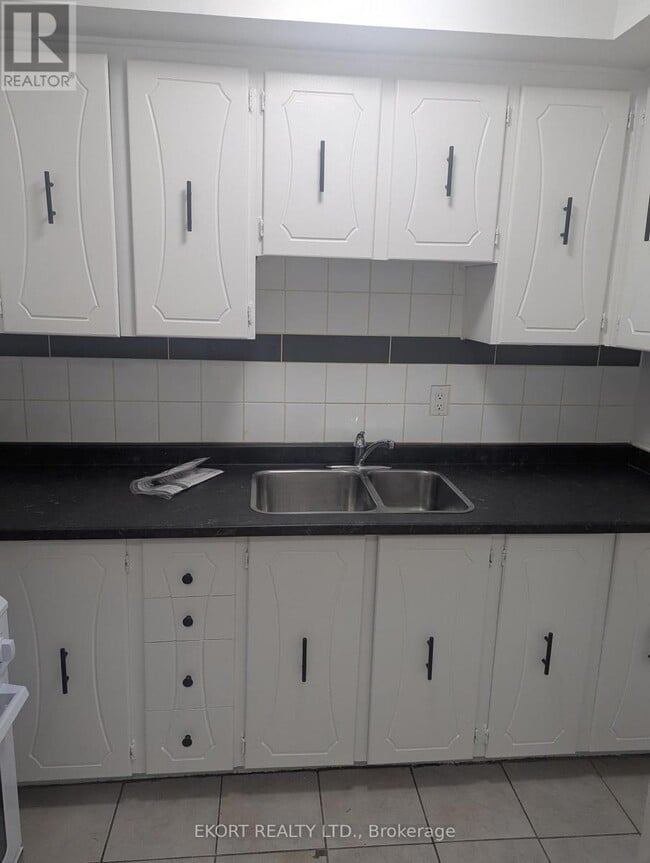 Building Photo - 45 Cannifton Rd