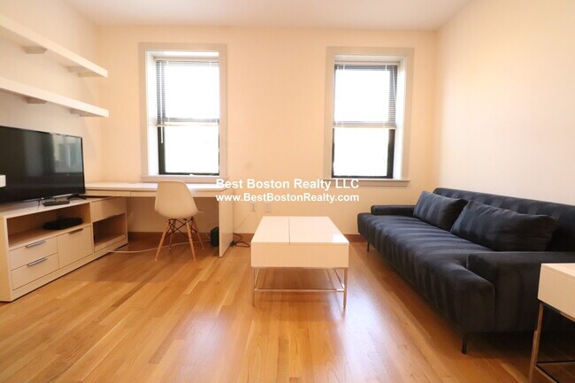 Foto del edificio - 115 Mt Auburn St