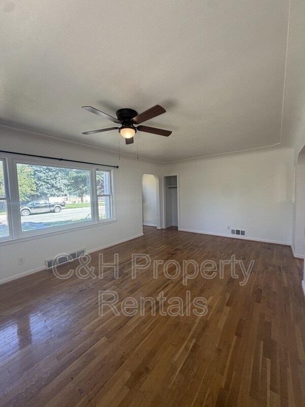 Foto del edificio - 2032 Avenue B