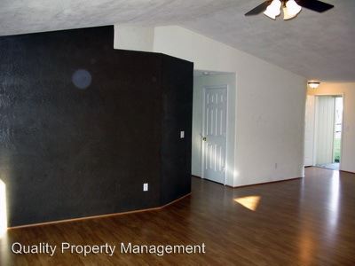 Building Photo - 74 Eagle View Dr