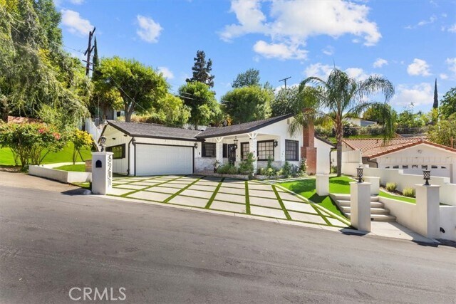 Foto principal - 5201 Sale Ave