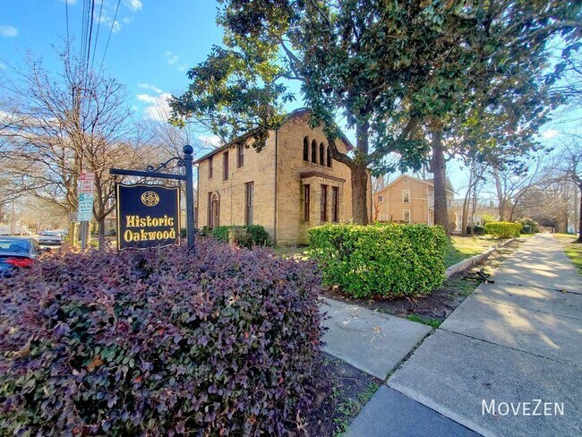 Building Photo - 426 N Person St C, Raleigh, NC 27601 Gorge...