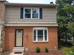 Building Photo - 7740 Brams Hill Dr