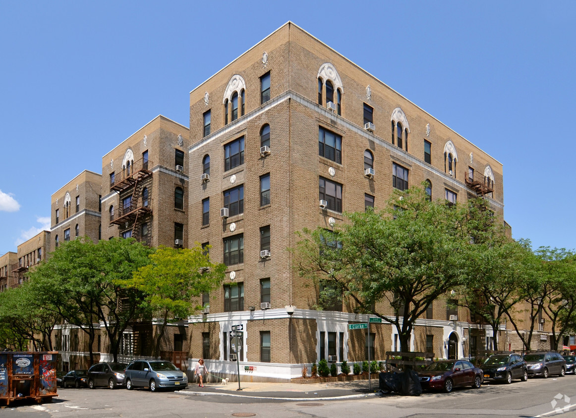 Foto principal - 1325 Grand Concourse