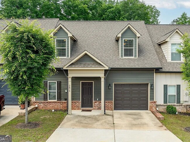 Building Photo - 3875 Valley View Ct