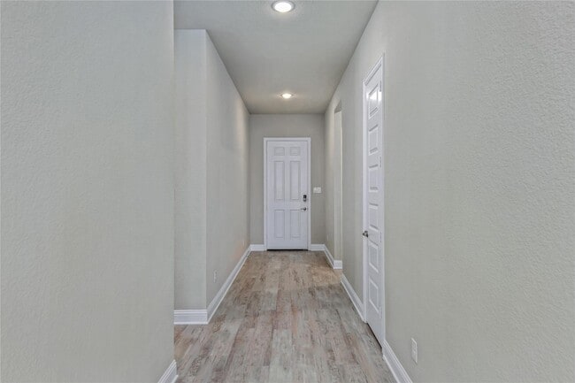 Foto del edificio - 206 Miramar Ave