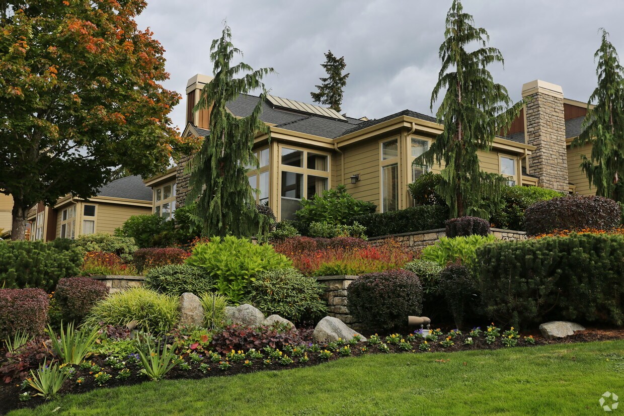 Summerwalk at Klahanie Rentals Issaquah, WA