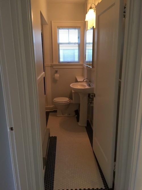 Foto del edificio - Travis Apartments - 1 bedroom