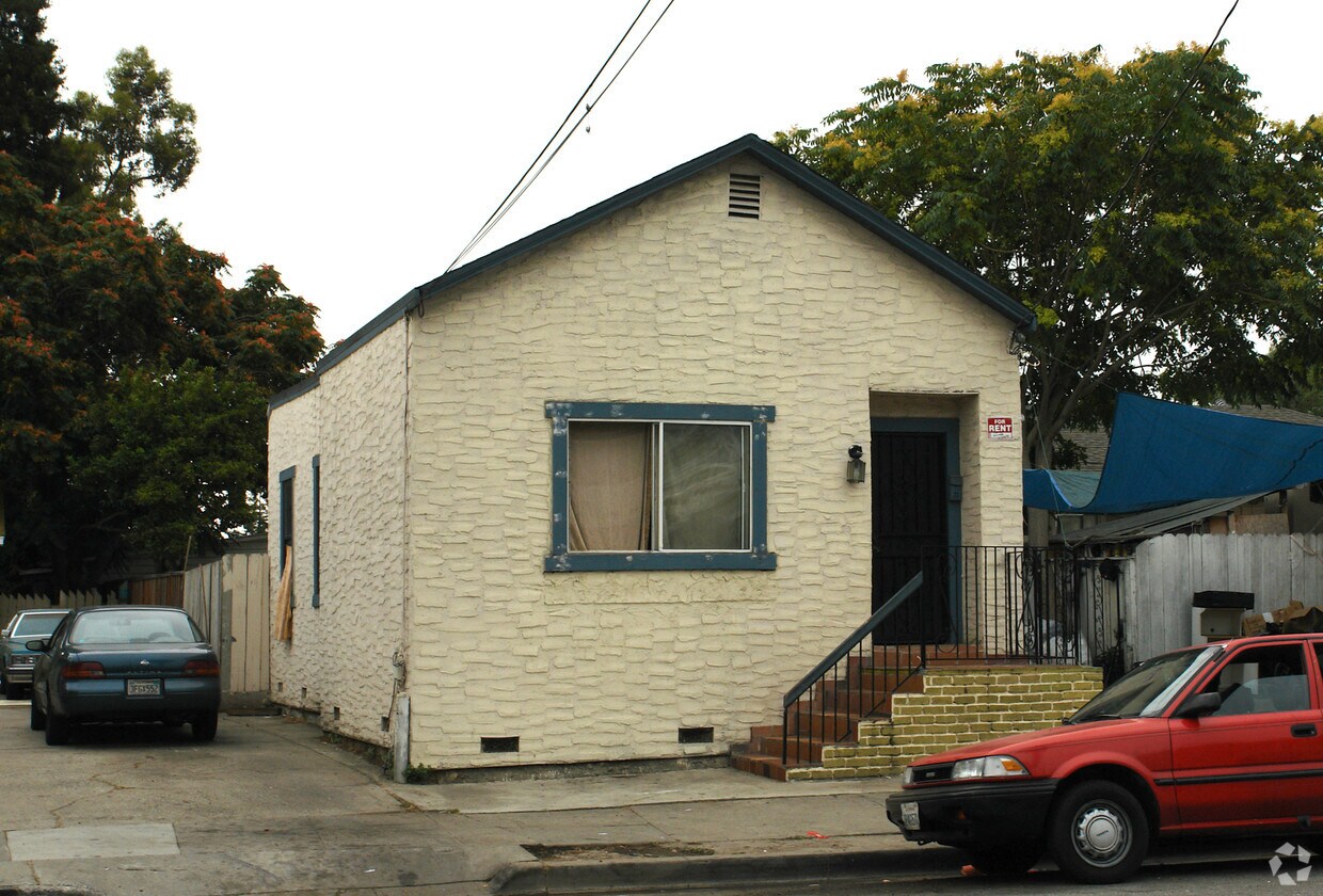 Building Photo - 178 Sutter St