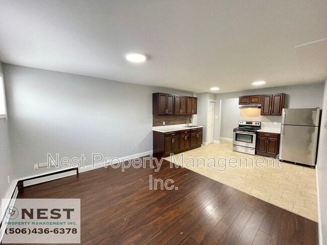 Building Photo - 227 West Ln