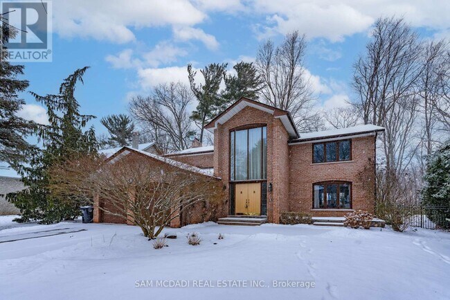 Building Photo - 1836 Friar Tuck Ct