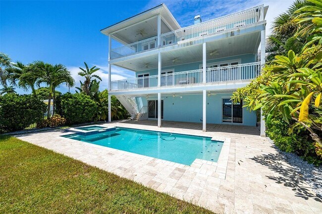 Building Photo - 821 Bay Point Dr