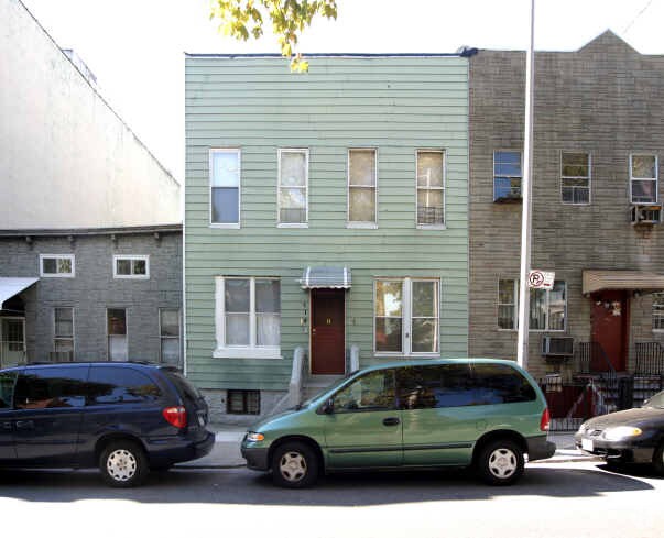 Foto del edificio - 718 40th St