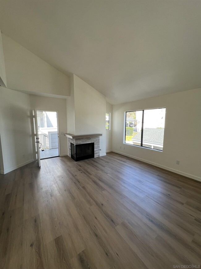 Building Photo - 10845 Scripps Ranch Blvd