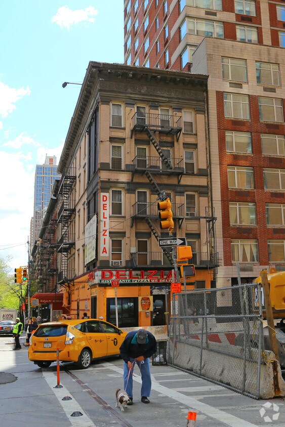 Fotografía exterior del edificio - 1762 Second Ave