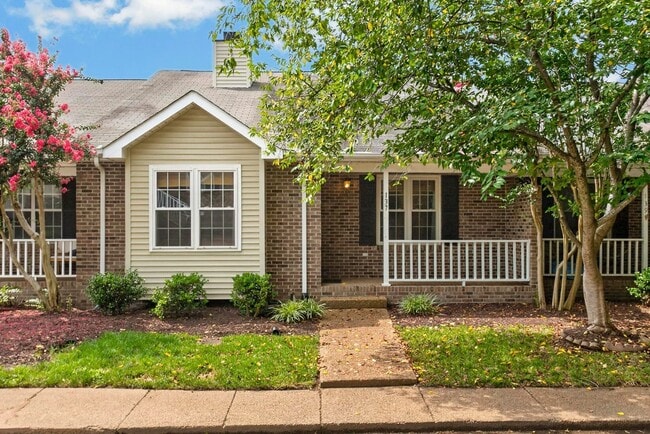 Building Photo - 137 Pepper Ridge Cir