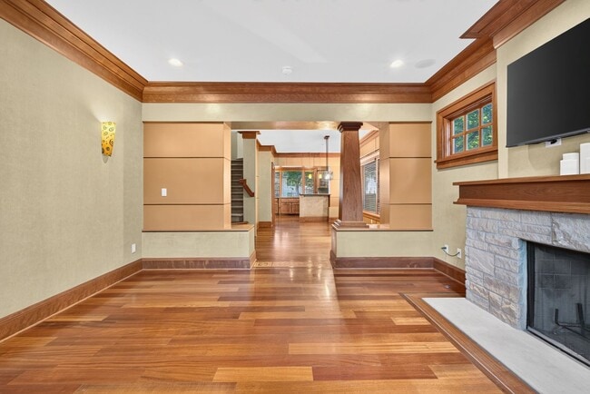 Building Photo - 2105 N 33rd St