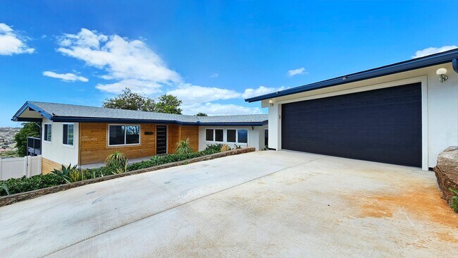 Waialae Nui Ridge - Renovated 4 bedroom, 3... - Waialae Nui Ridge - Renovated 4 bedroom, 3... House