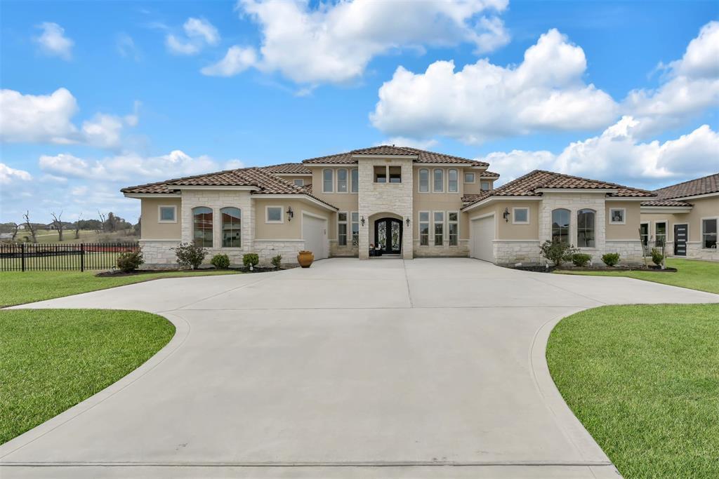 Primary Photo - 11683 Renaissance Dr