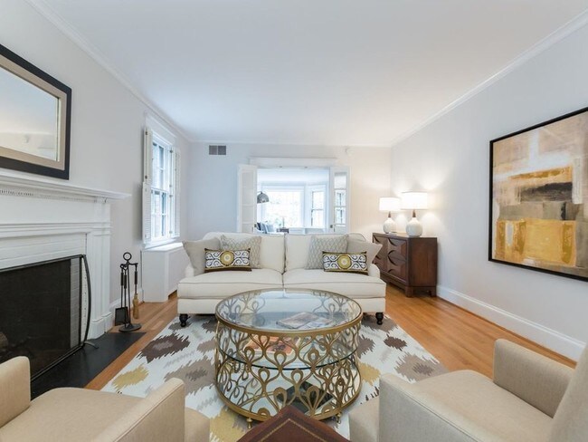 2706 36th Street Nw Washington Dc 20007 Condo For Rent In Primary Photo 2706 36th Street Nw Washington Dc 20007