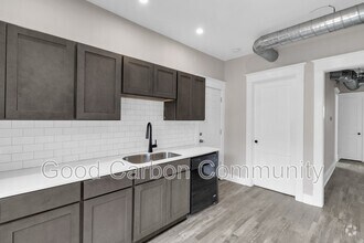 Building Photo - 1378 Hertel Ave