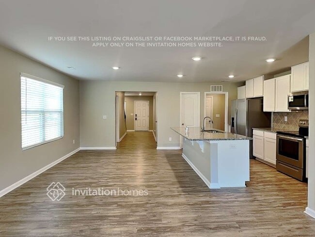 Building Photo - 130 Silver Oak Cir