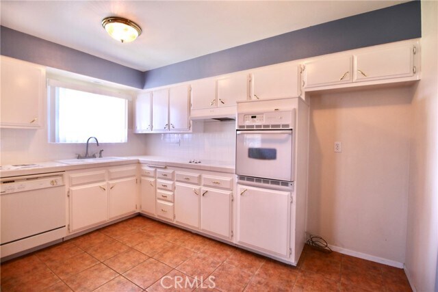 Building Photo - 26274 Cherry Hills Blvd