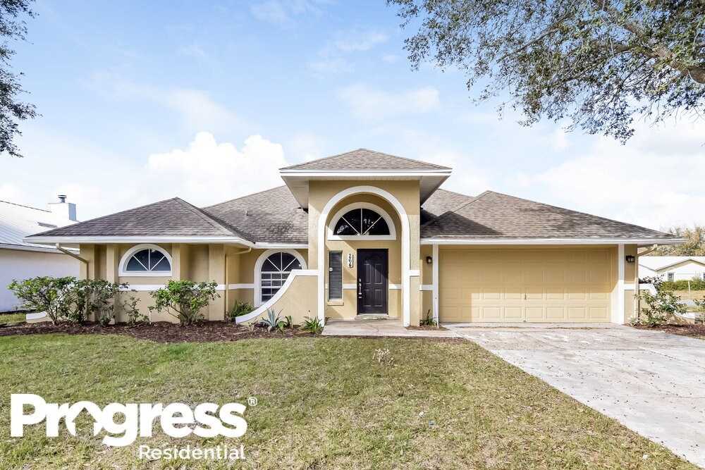 Foto principal - 264 Daisy Estates Dr