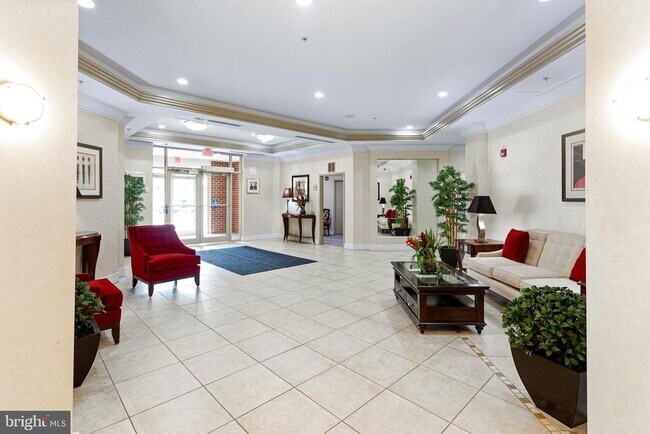Building Photo - 4480 Market Commons Dr