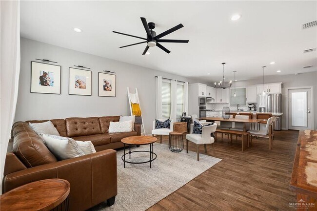 Foto del edificio - 16 Chalk Rdg Dr