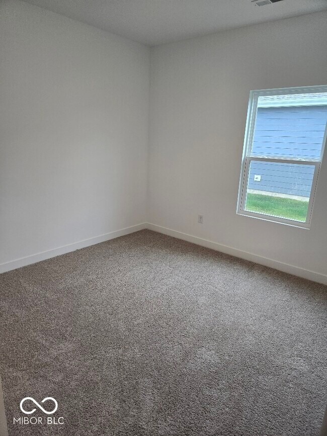 Building Photo - 9203 Hemingway Dr
