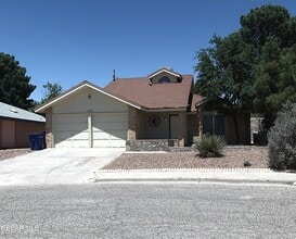 Building Photo - 7305 Cheshire Pl
