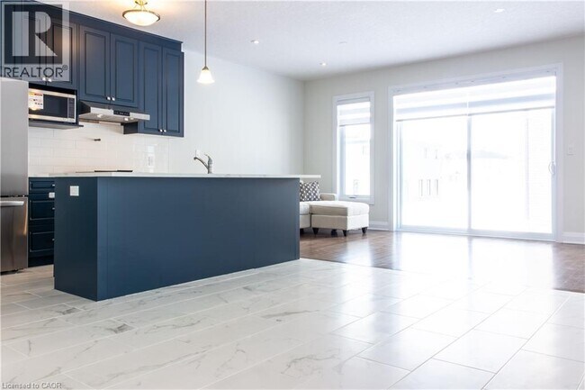 Photo du bâtiment - 6 Dominique St