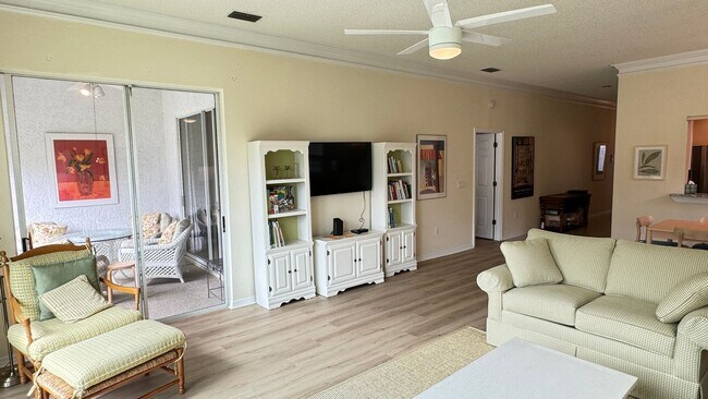 Building Photo - Turnkey Furnished Off Season Rental Available