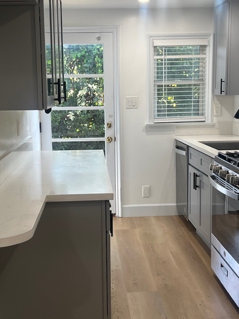 Kitchen - 1821 Chino St