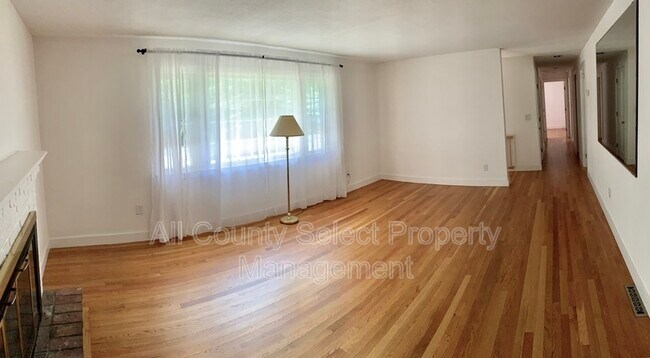 Foto del edificio - 29 Magnolia Ave